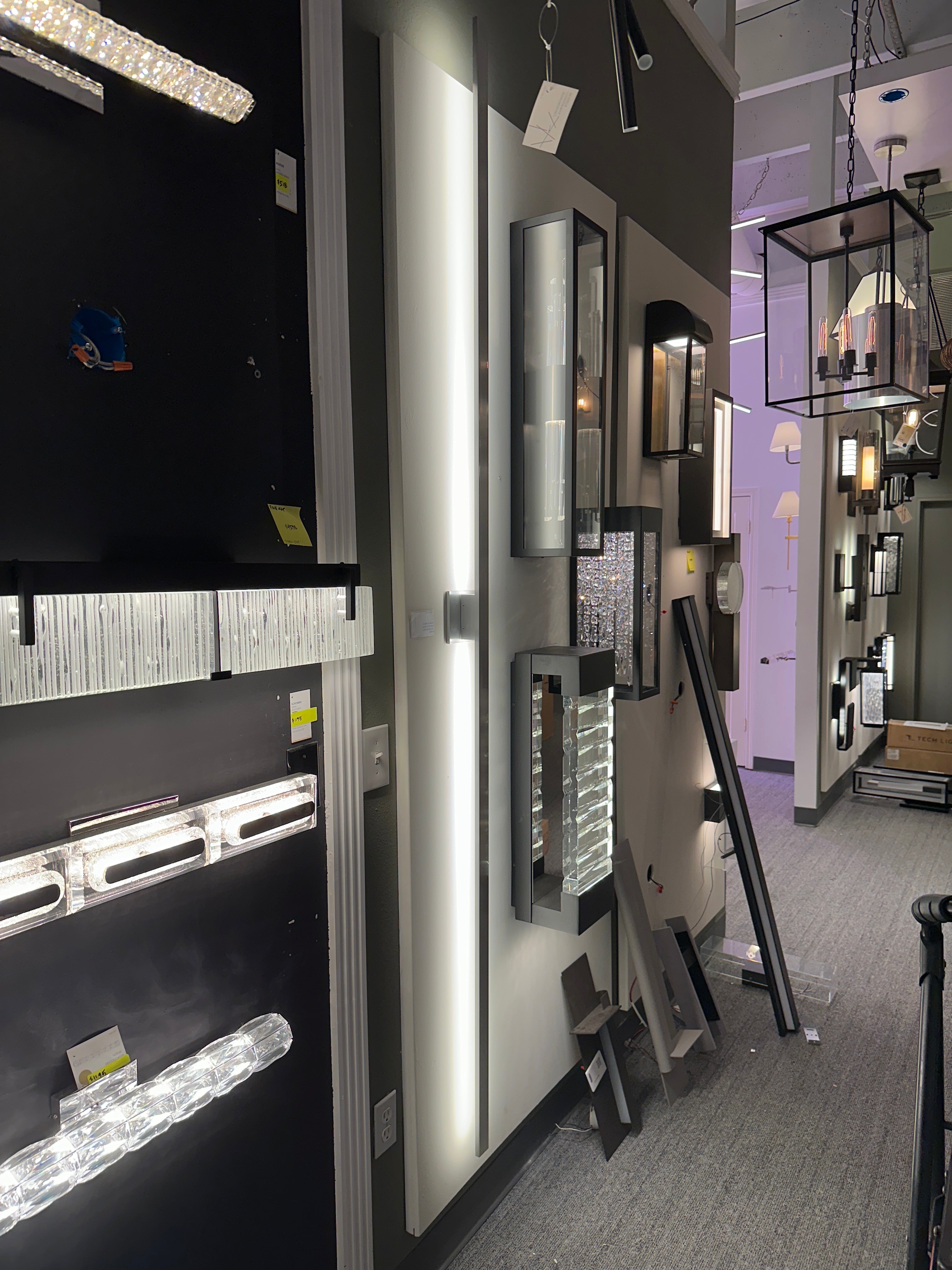 INTEGRATED LED ALUMILUX LINE 96" SCONCE
