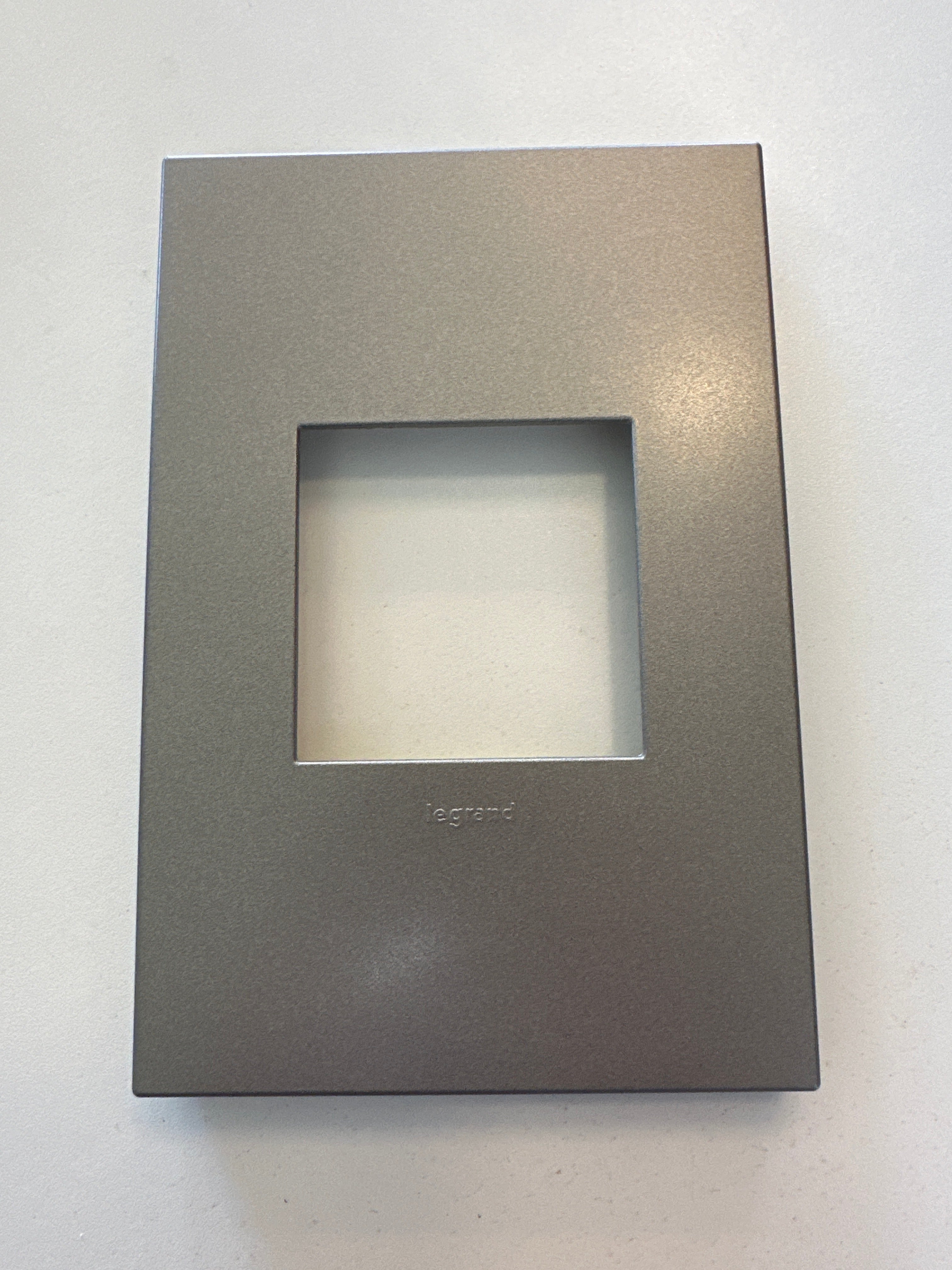 Legrand 1gang Adorne Coverplate gray