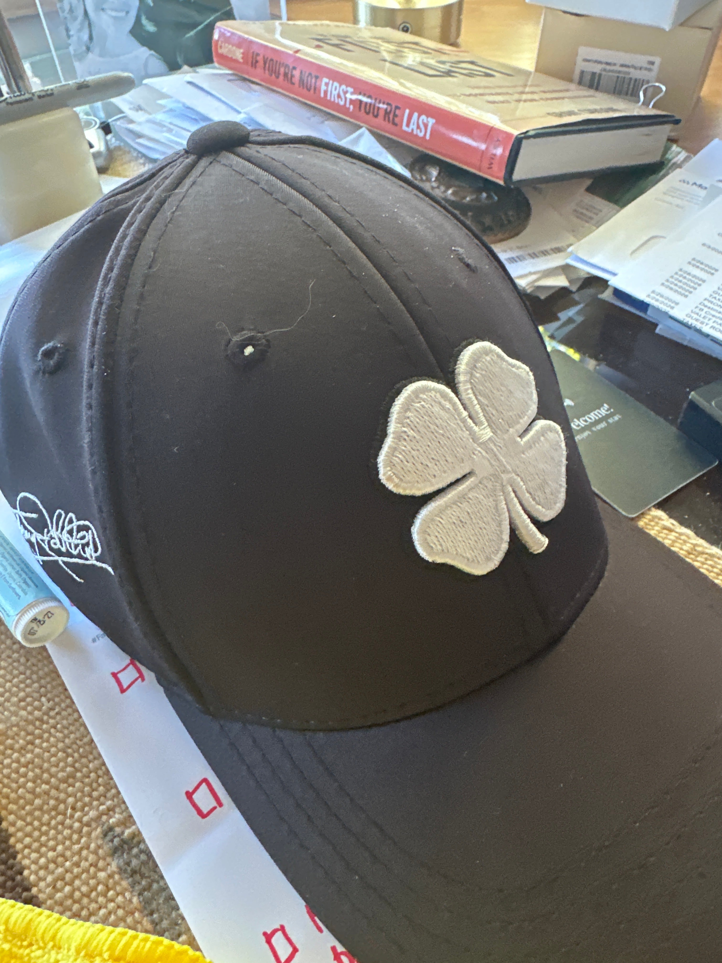Tony robbins hat