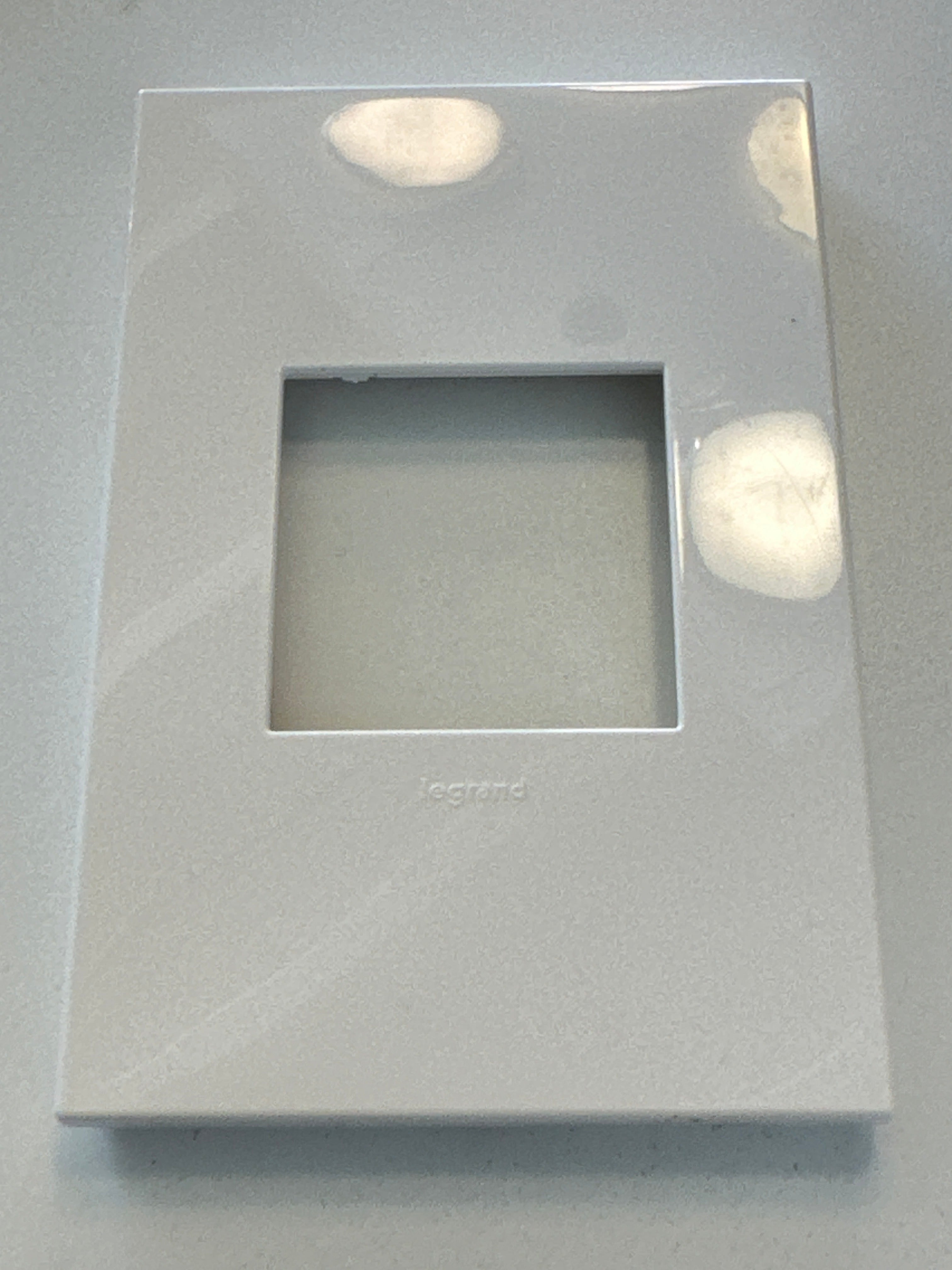 Legrand 1gang Adorne Coverplate white