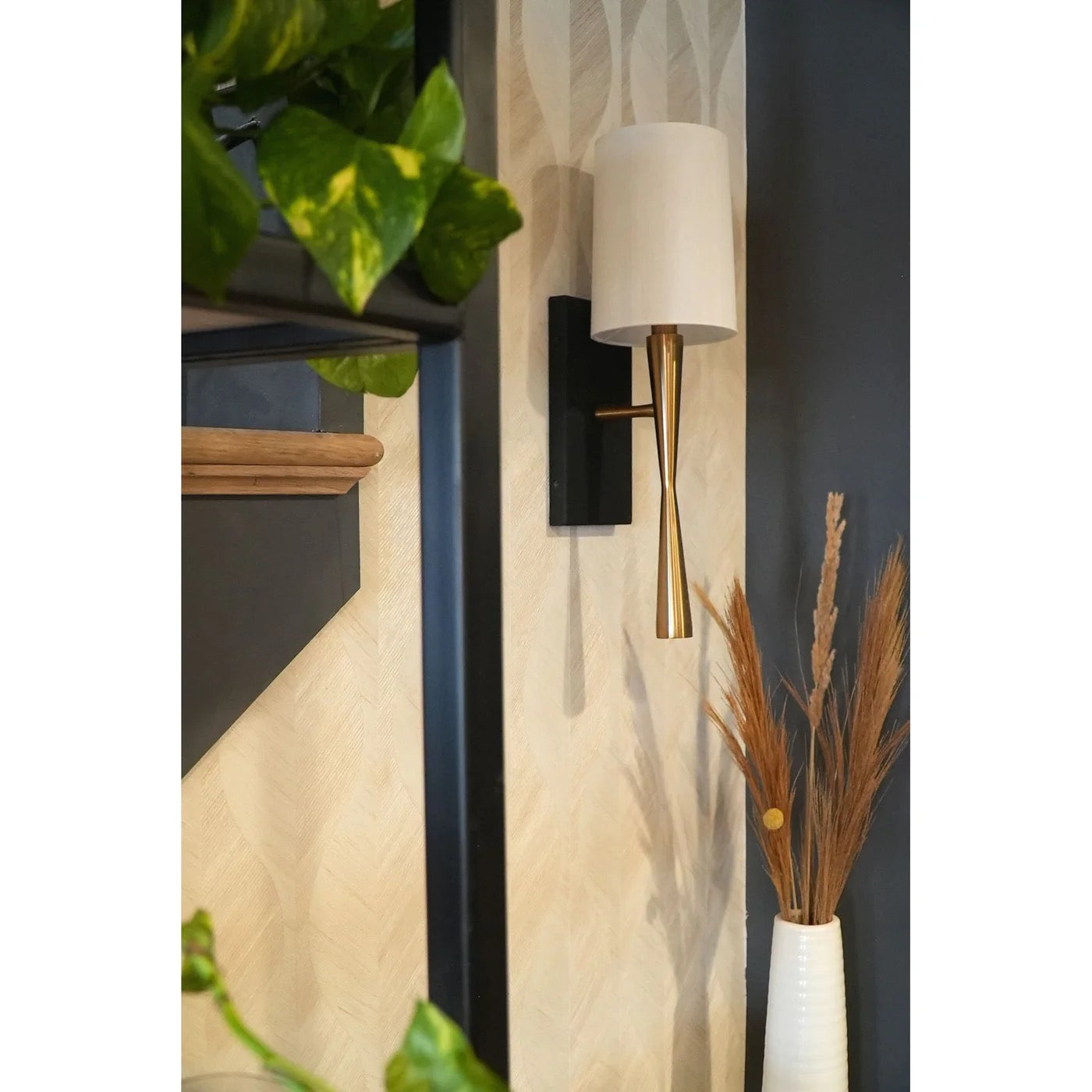 CRYSTORAMA TRE-221-AG-BF TRENTON 1 LIGHT AGED BRASS + BLACK FORGED SCONCE SILK SHADE
